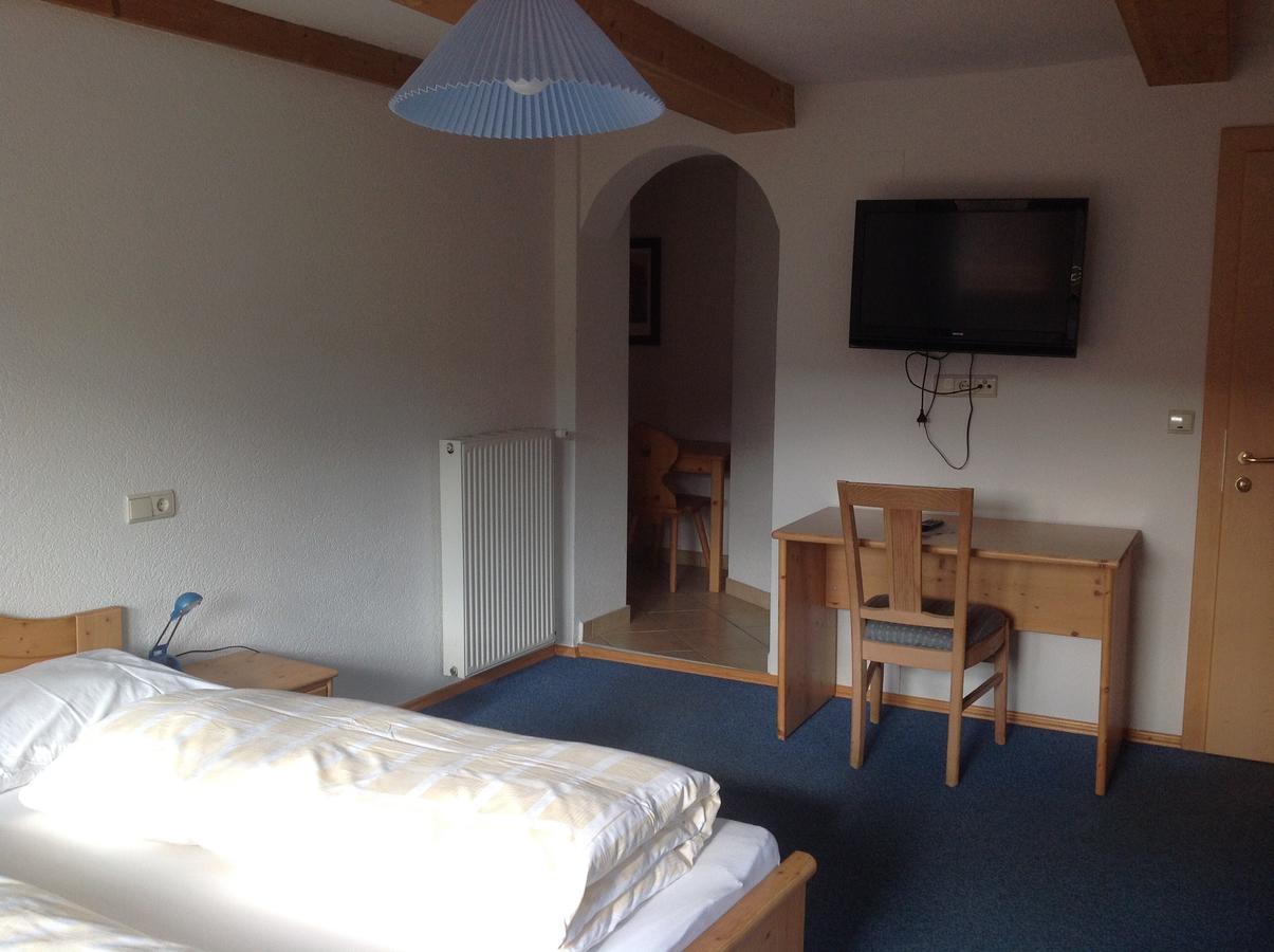 Hotel Wirt Am Bach 2*
